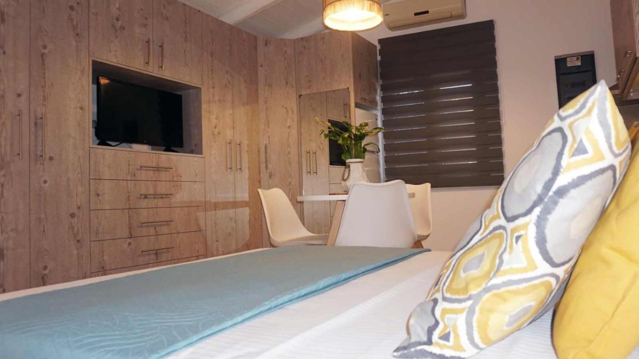 Studio Eleni - Oasis Holiday Houses Kokkinos Pirgos Exterior foto