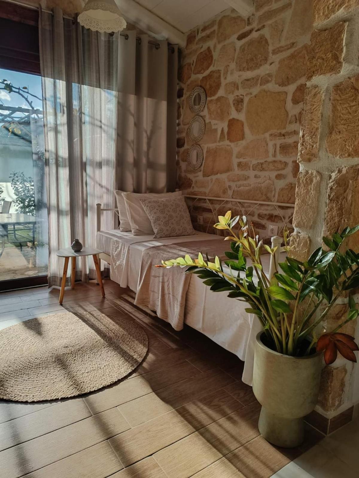 Studio Eleni - Oasis Holiday Houses Kokkinos Pirgos Exterior foto